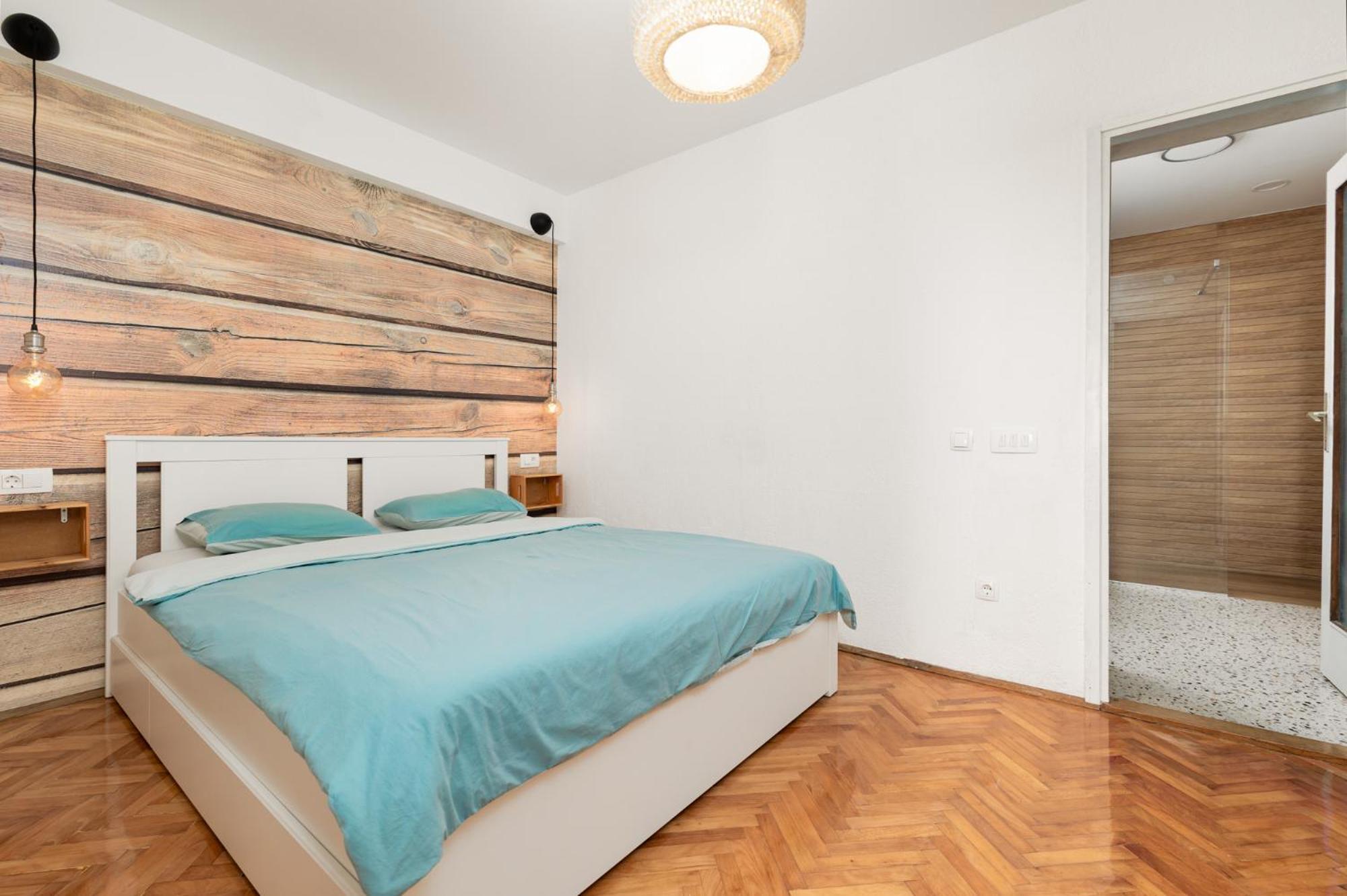 Apartment Iskra By El-Pi Tours Нивице Экстерьер фото
